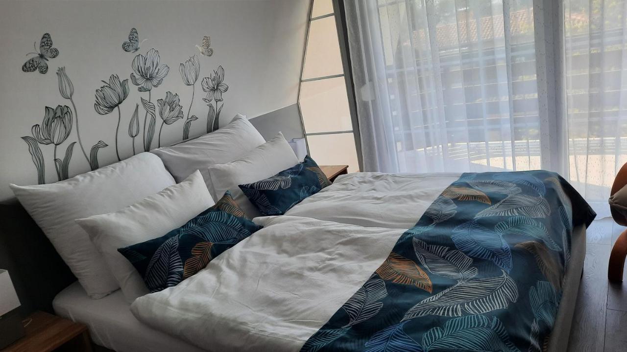 Balaton Legendaja Apartman Siófok Exteriör bild